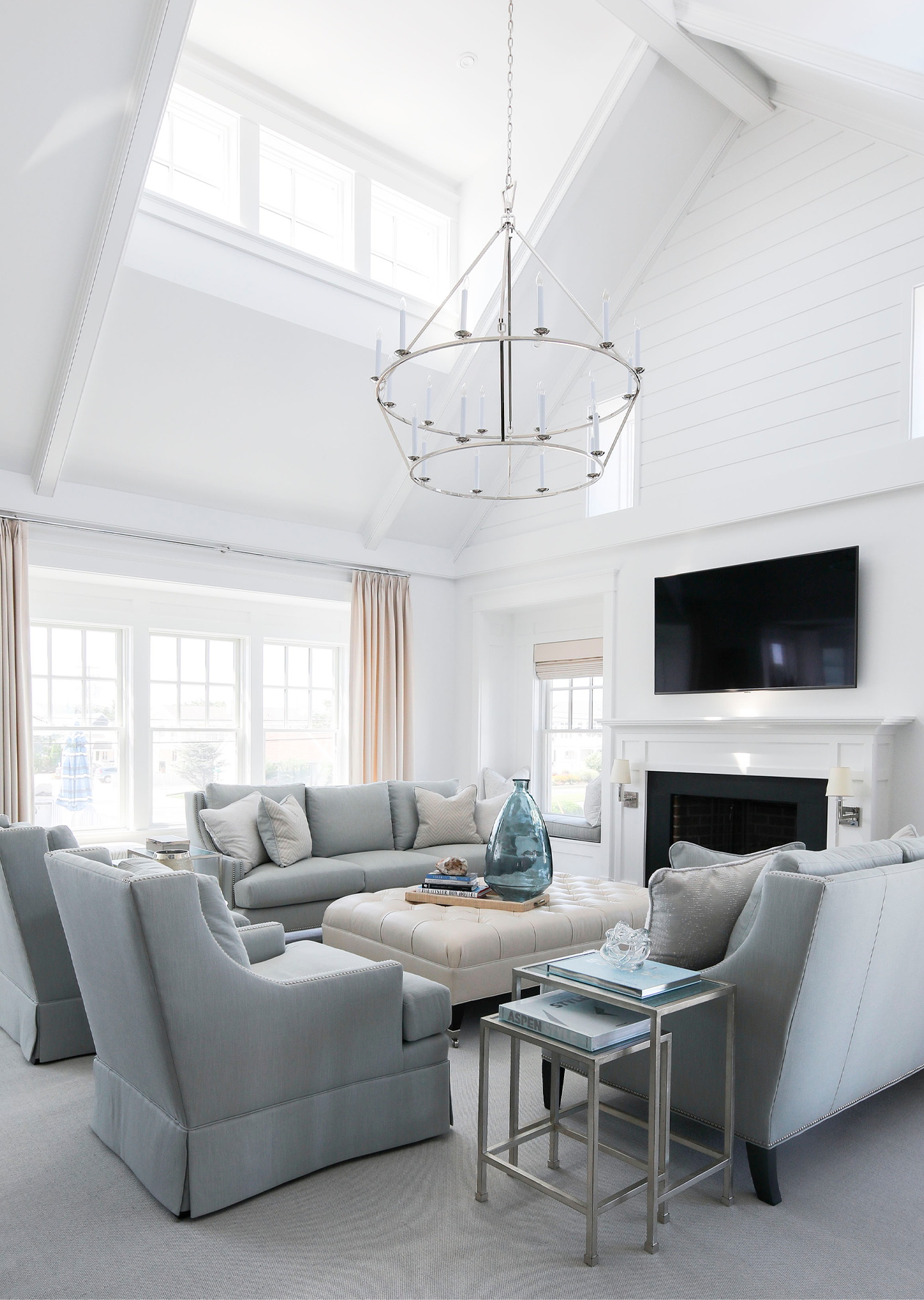 Darlana Extra Large Two-Tier Chandelier by Chapman & Myers / Photography by Rachel McGinn