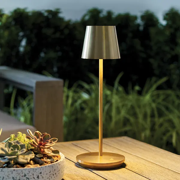 Decorative table lamp with stacked base